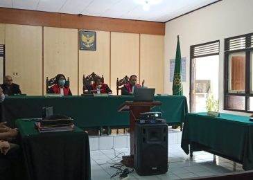 Sidang Pertama Korban Pemasangan Baliho JGE-VB, Tergugat Tidak Hadir