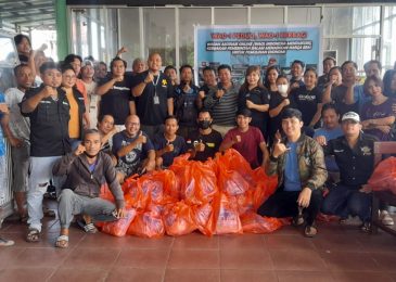 WAO Berbagi Kasih Bersama Pengemudi Angkutan Berbasis Aplikasi