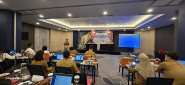 Sekda Novly Wowiling Buka Bimtek Pembinaan Akuntansi Pelaporan dan Pertanggungjawaban