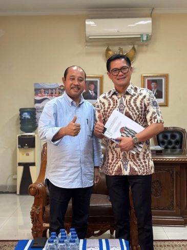 Bupati Joune Ganda Tempuh Jenjang Pendidikan Doktoral di IPDN Cilandak