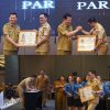 Pemkab Minut Cetak Prestasi di Sektor Ketenagakerjaan, Bupati Joune Ganda Terima Paritrana Award 2024