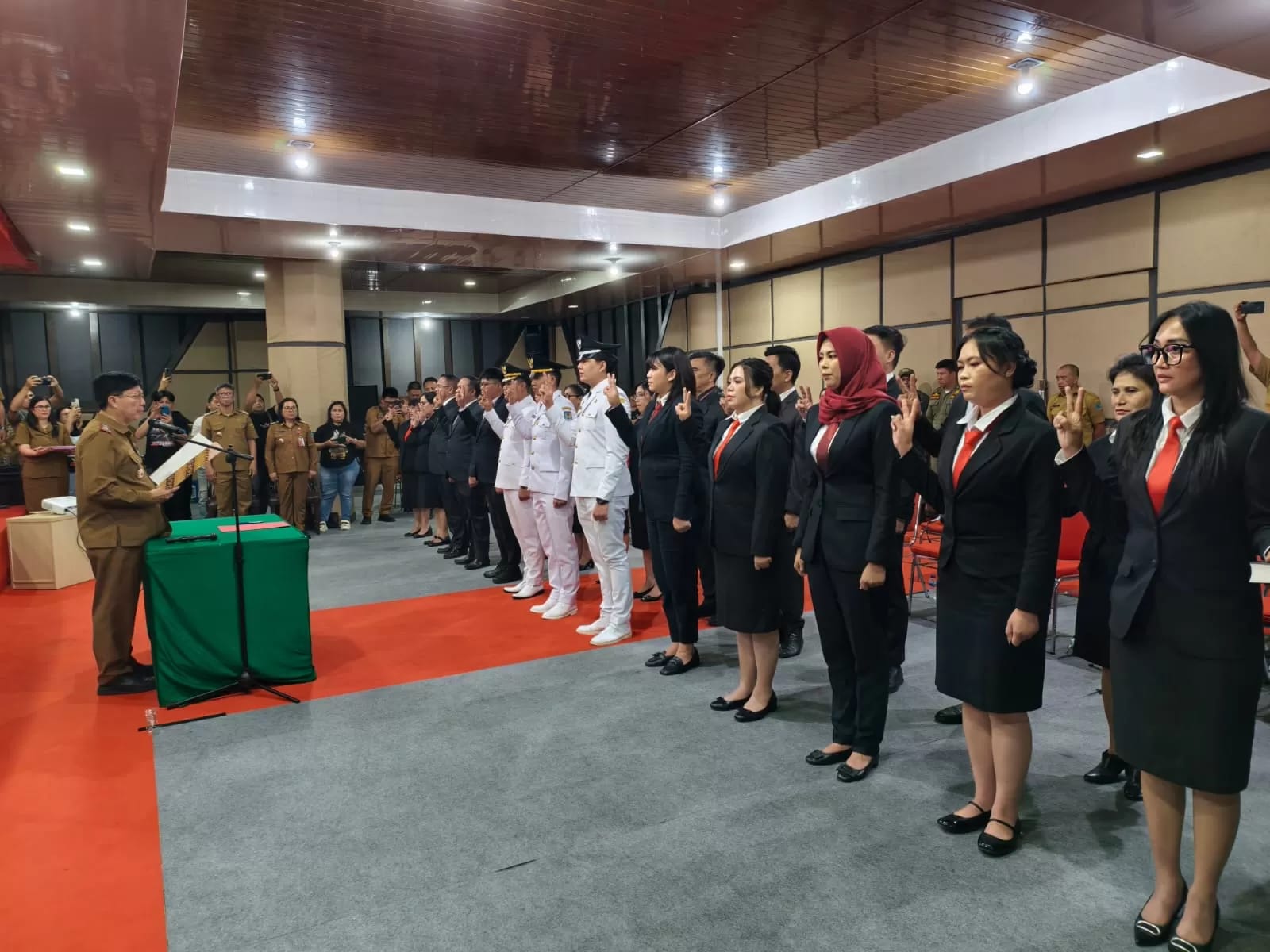 Pemkab Minut Roling Jabatan Eselon III dan IV